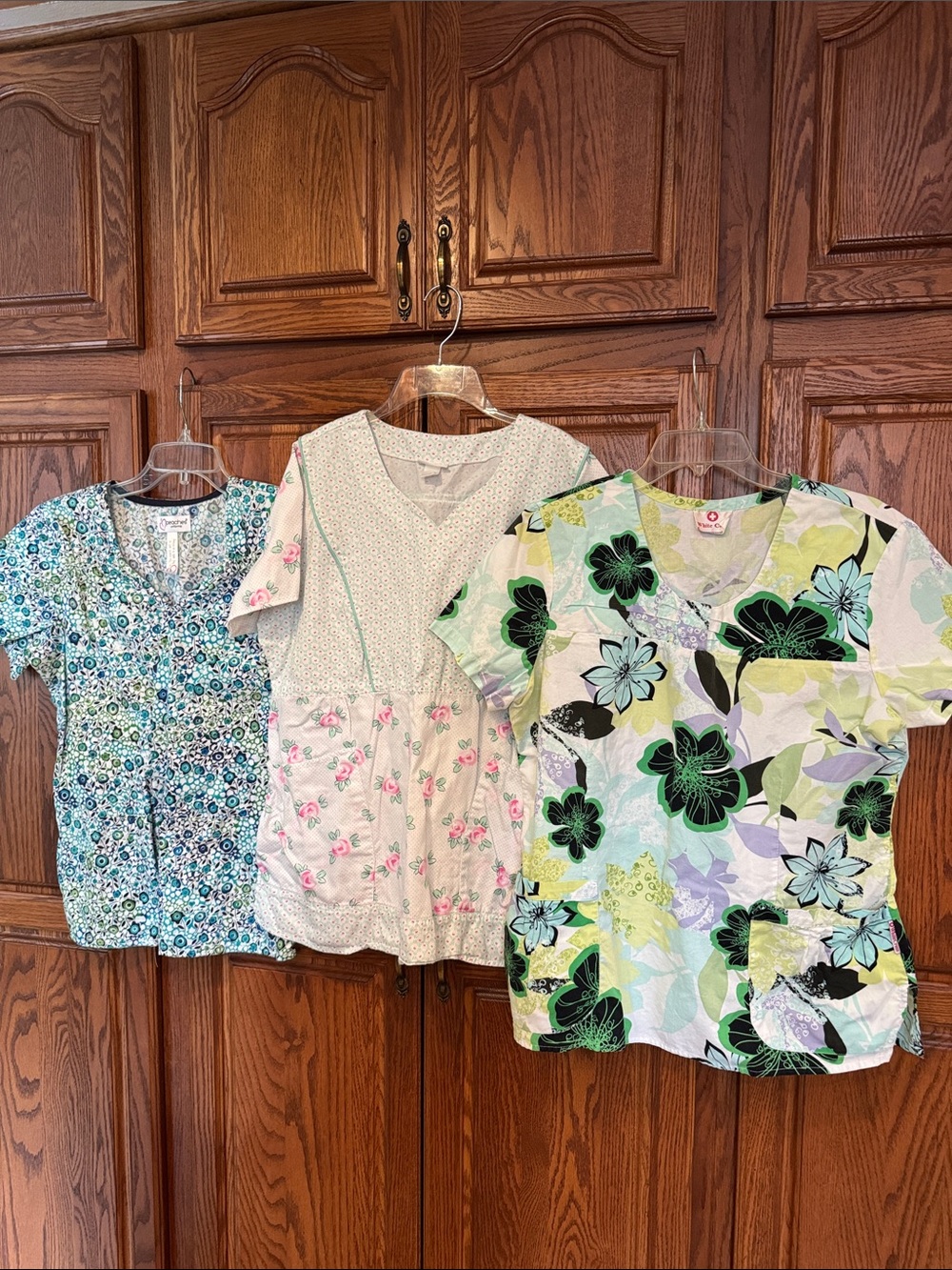 Laura Ashley & other brand short-Sleeve Floral and Patterned scrub tops lot of 3